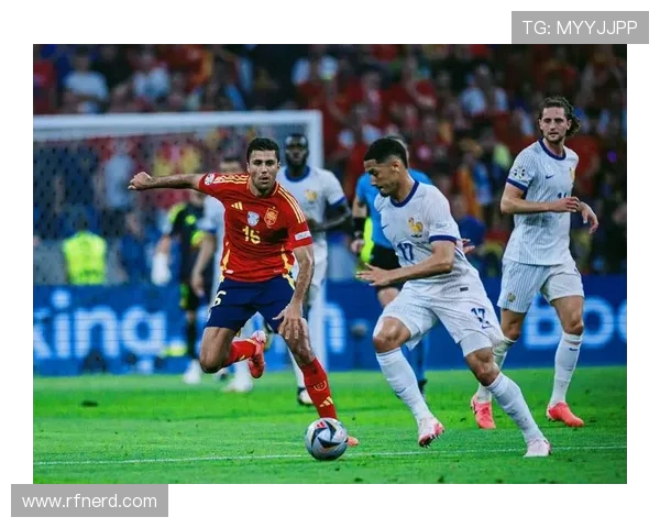 罗德里:高强度逼抢下的出球稳定性与抗压能力解析 罗德里:高强度逼抢下的出球稳定性与抗压能力解析