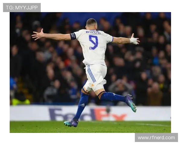 本泽马欧冠淘汰赛帽子戏法如何改写历史